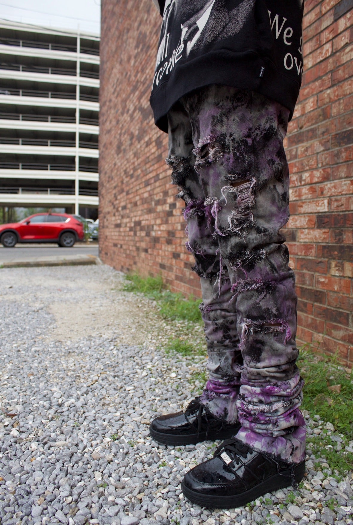 1 / 1 - Distressed Stacked Denim